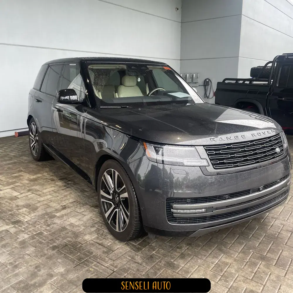 2023 Land Rover Range Rover P530 SE