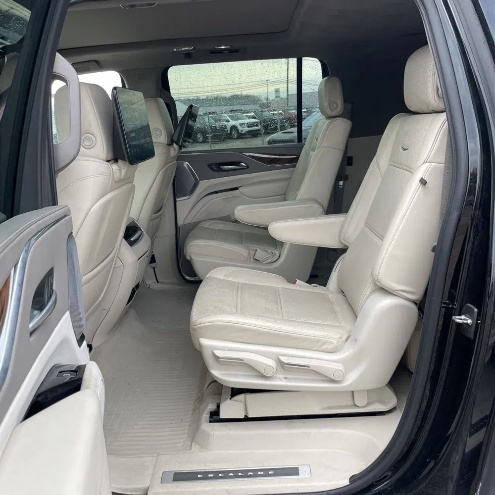 2022 Cadillac Escalade ESV Sport Platinum