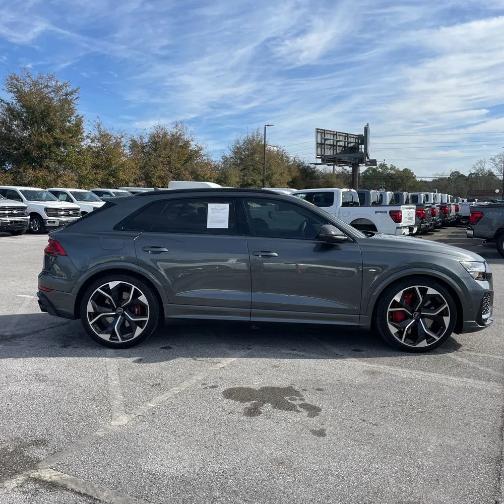 2023 Audi RS Q8