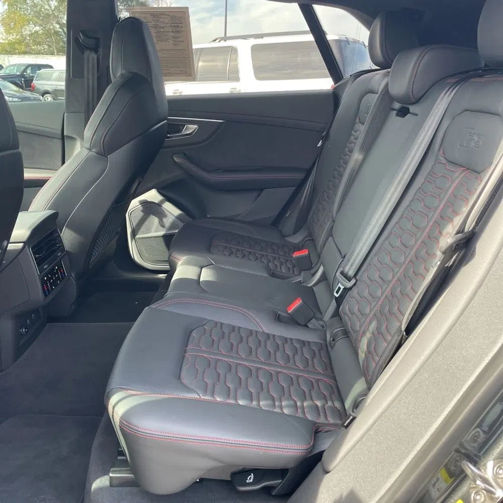 2023 Audi RS Q8