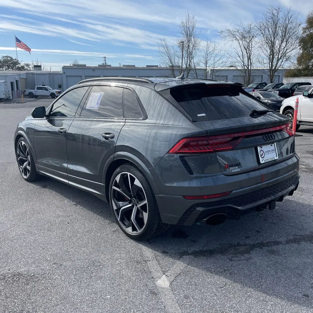 2023 Audi RS Q8