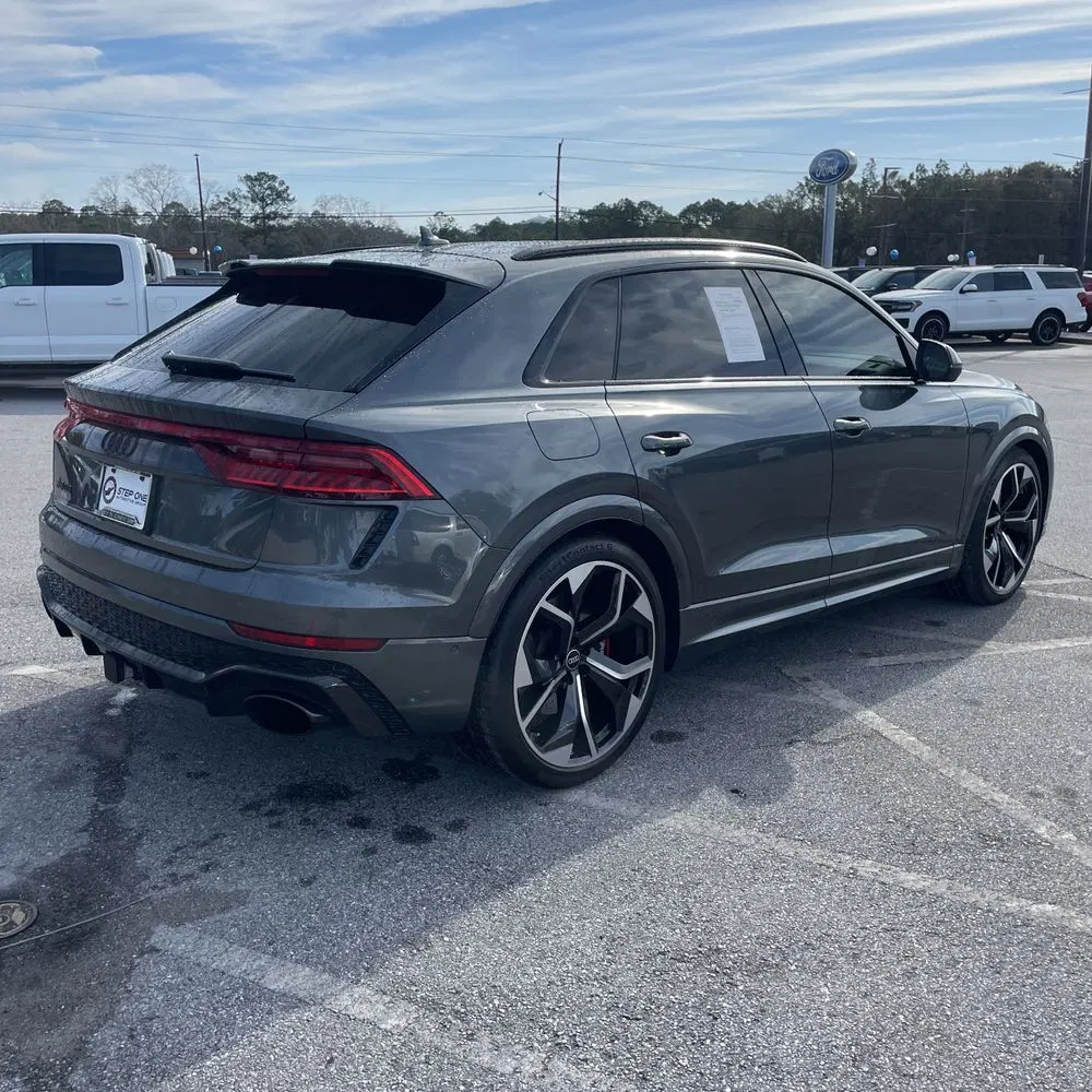 2023 Audi RS Q8