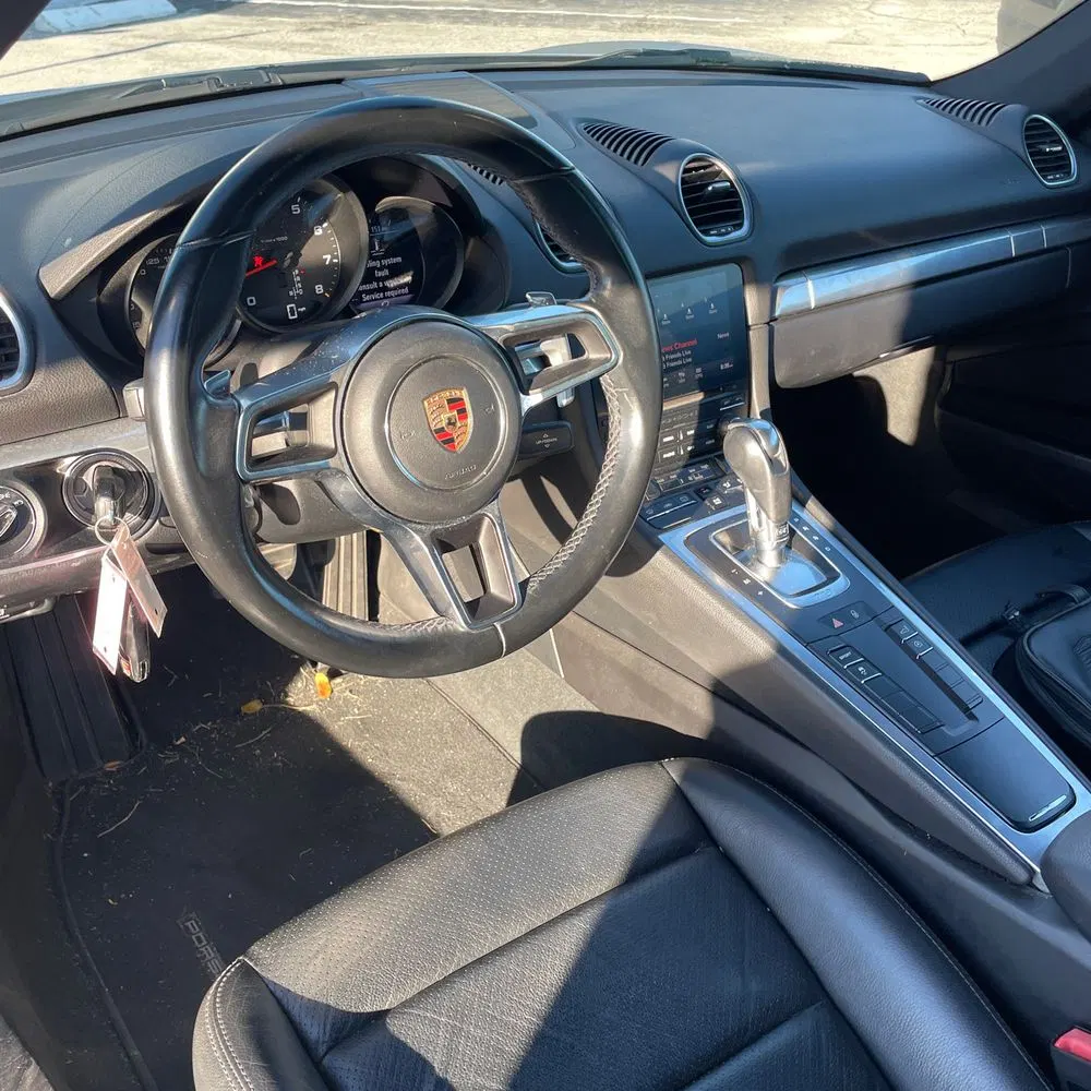 2018 Porsche 718 Cayman Base