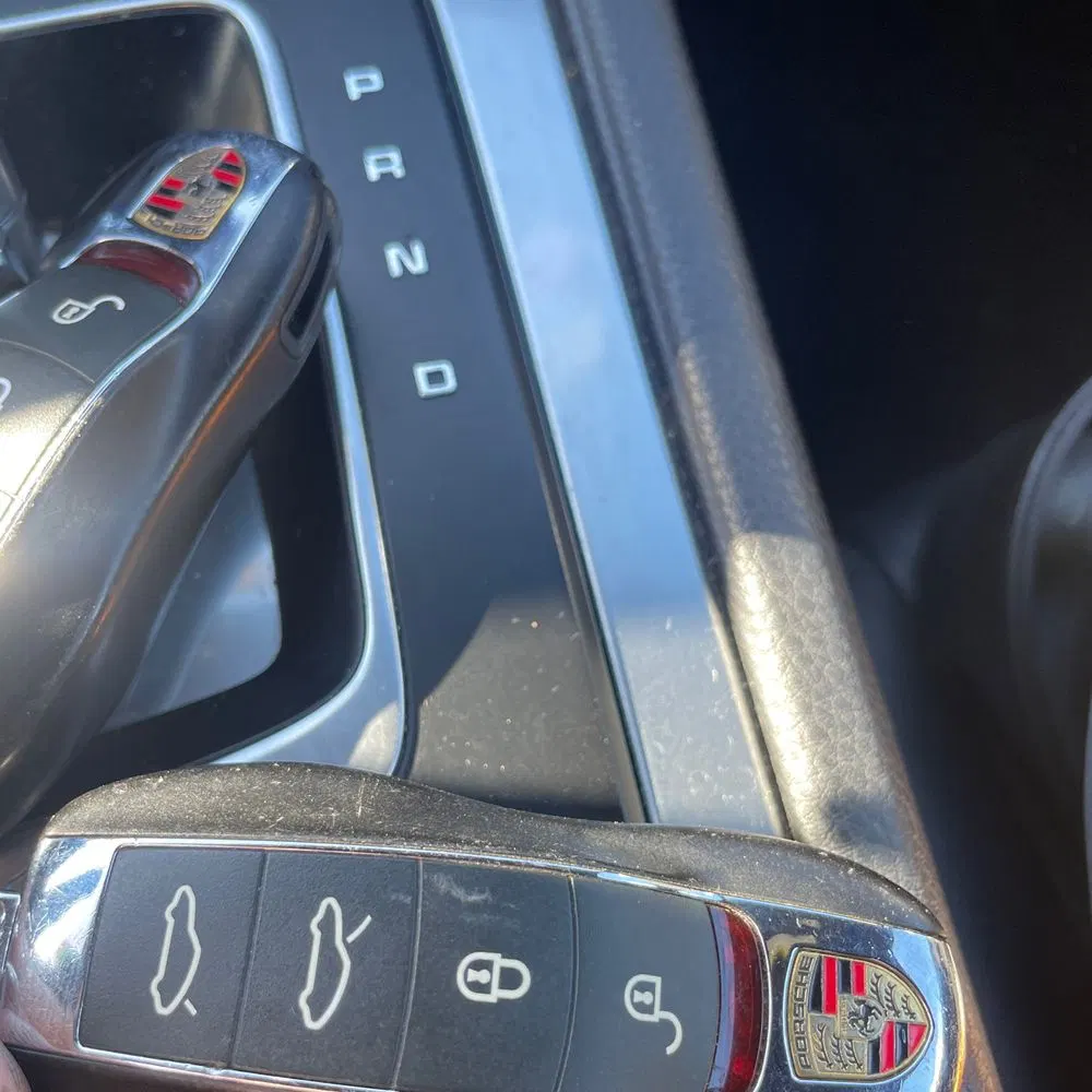 2018 Porsche 718 Cayman Base