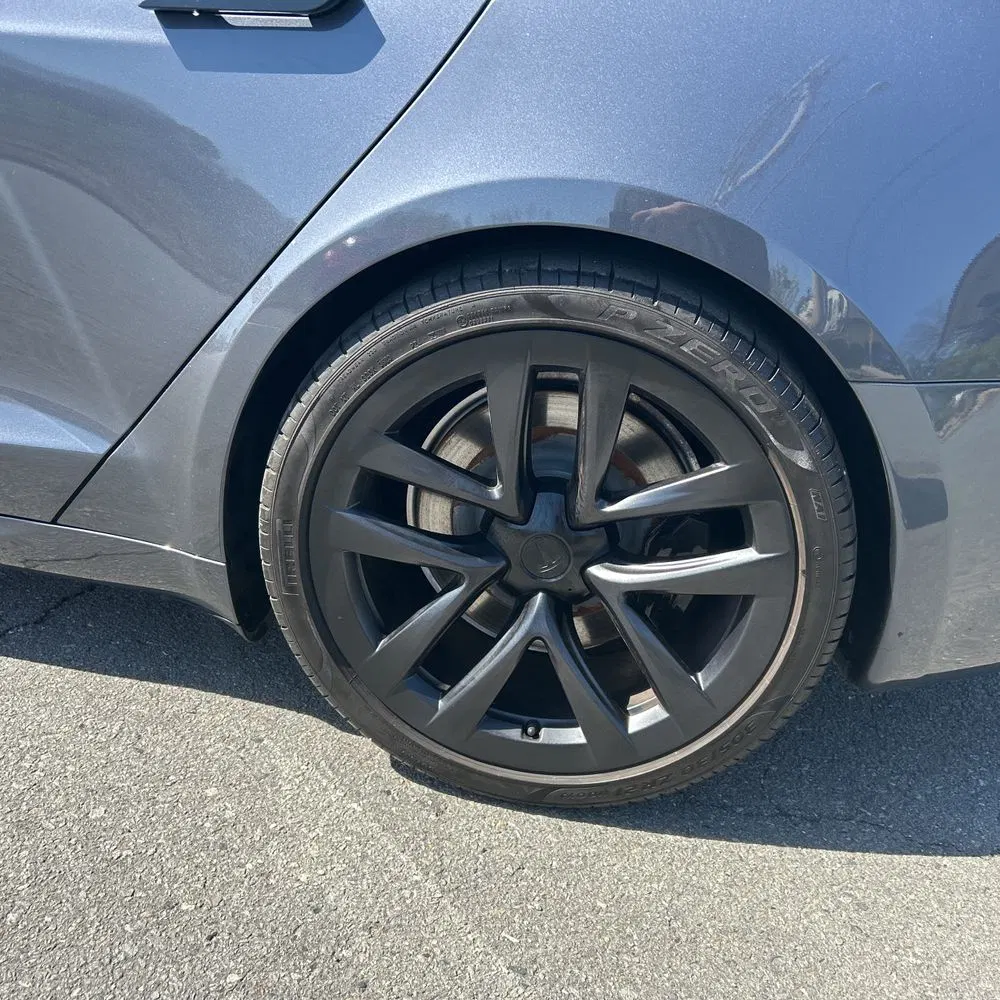 2022 Tesla Model S Plaid
