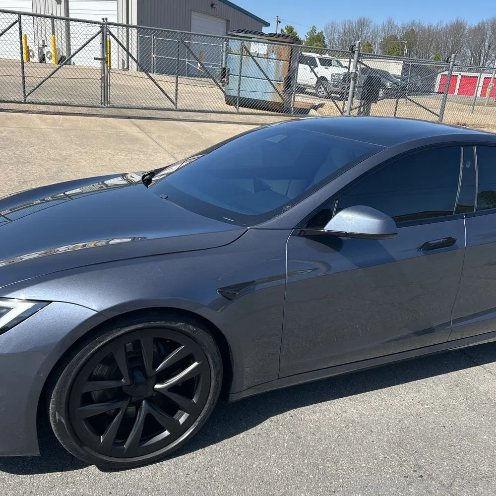 2022 Tesla Model S Plaid