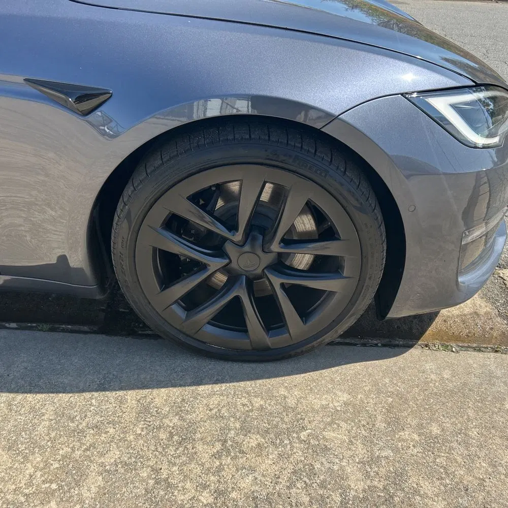 2022 Tesla Model S Plaid