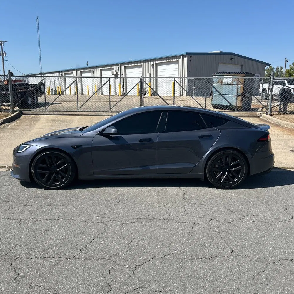 2022 Tesla Model S Plaid
