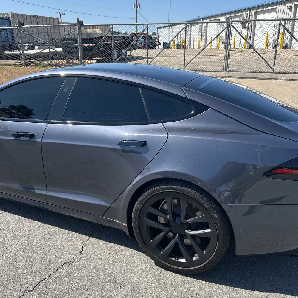 2022 Tesla Model S Plaid