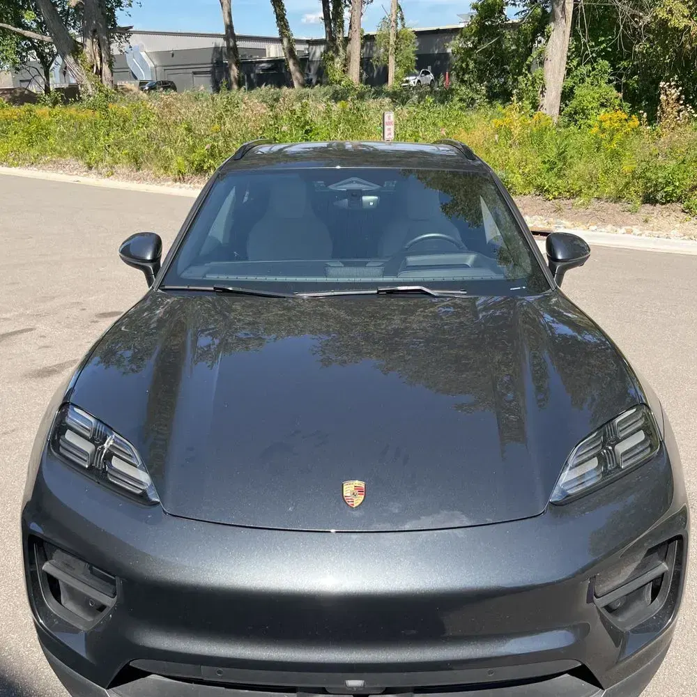 2024 Porsche Macan EV 4