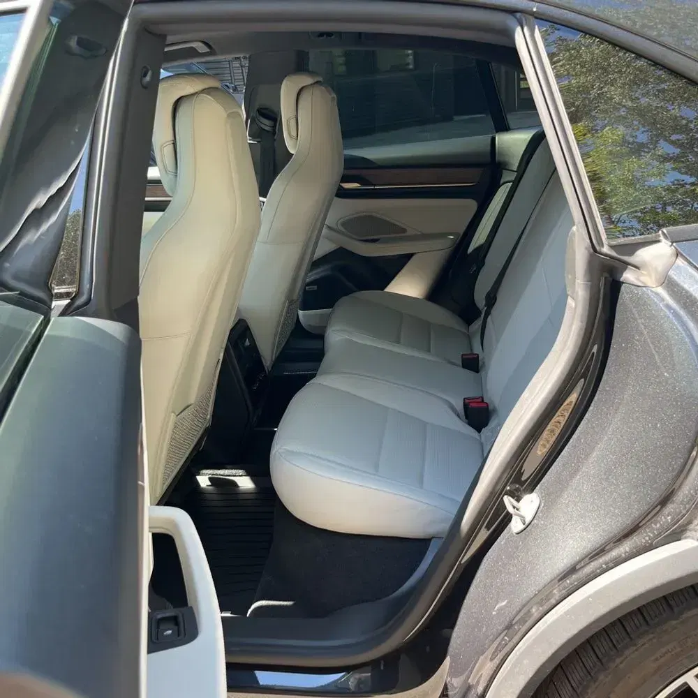 2024 Porsche Macan EV 4