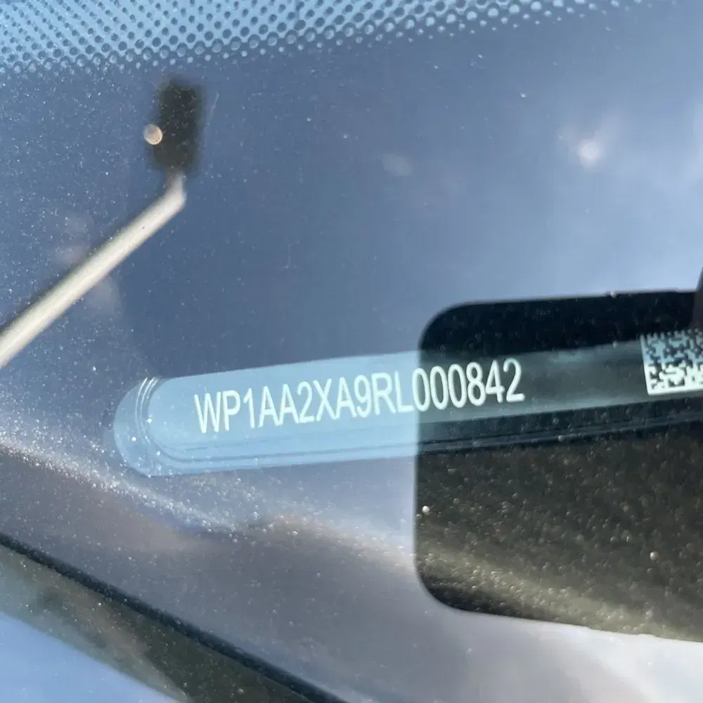 2024 Porsche Macan EV 4