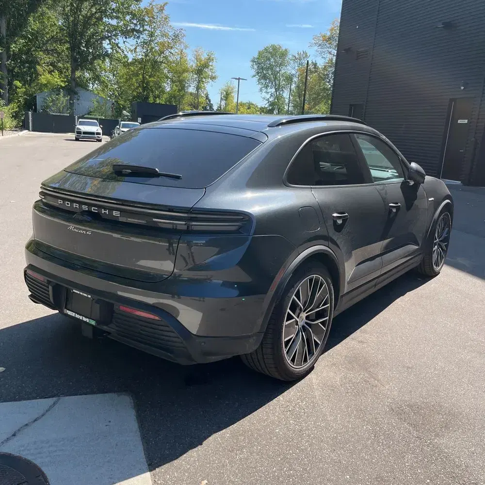 2024 Porsche Macan EV 4
