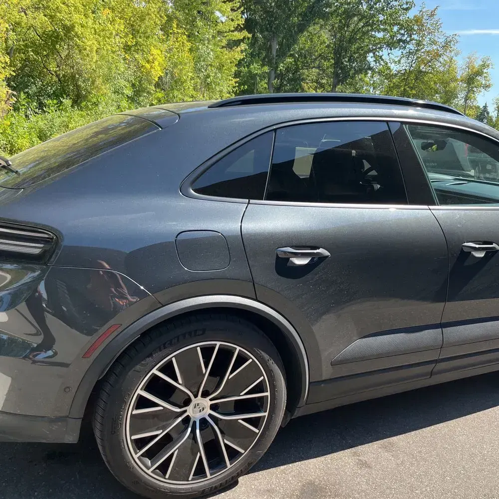 2024 Porsche Macan EV 4
