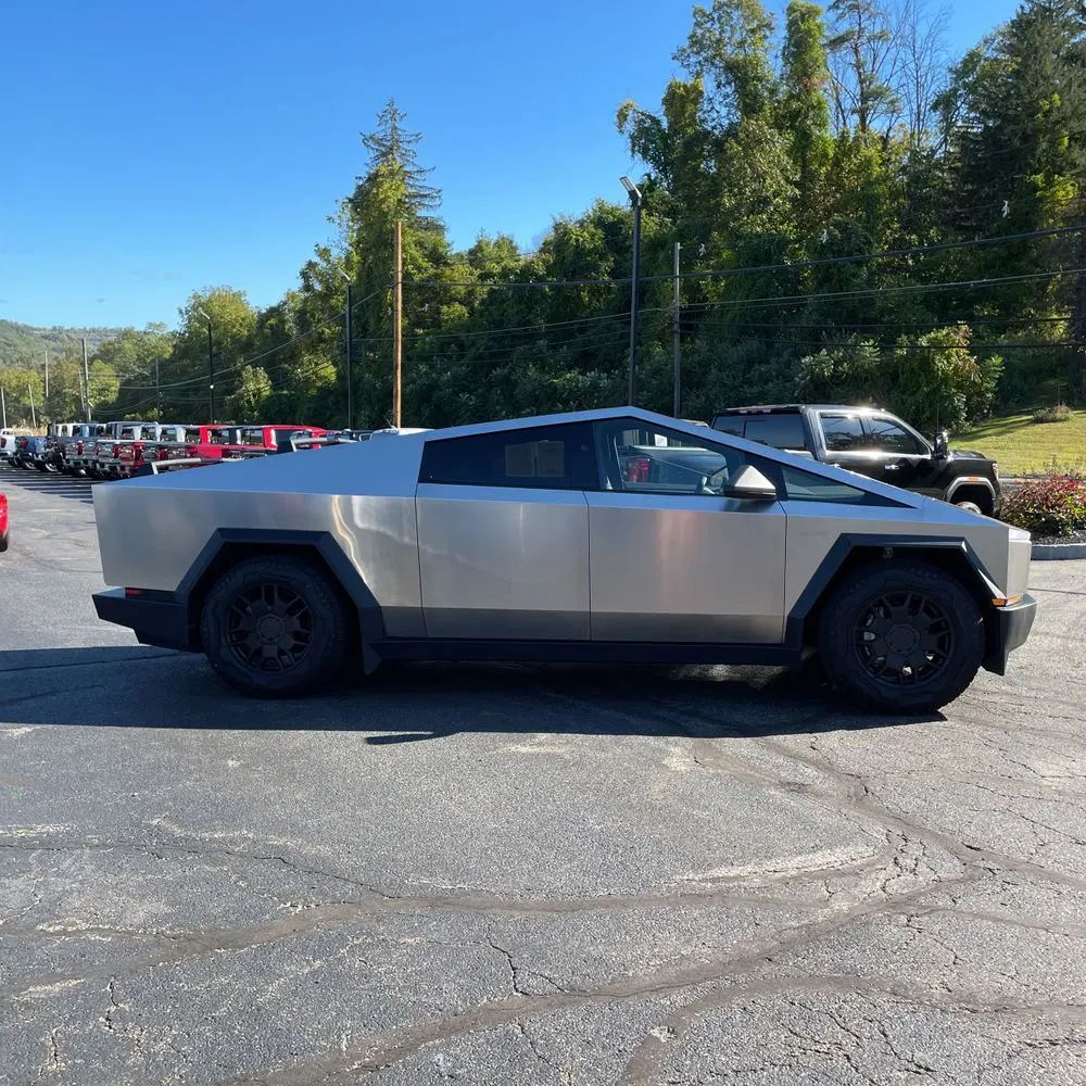 2024 Tesla Cybertruck Base