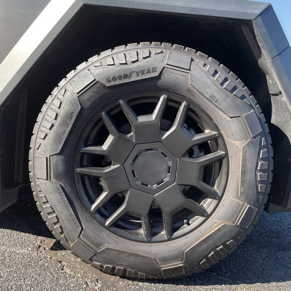 2024 Tesla Cybertruck Base