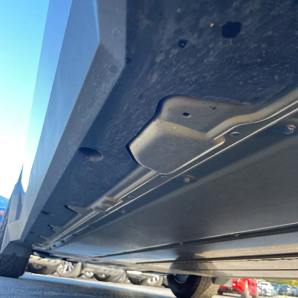 2024 Tesla Cybertruck Base