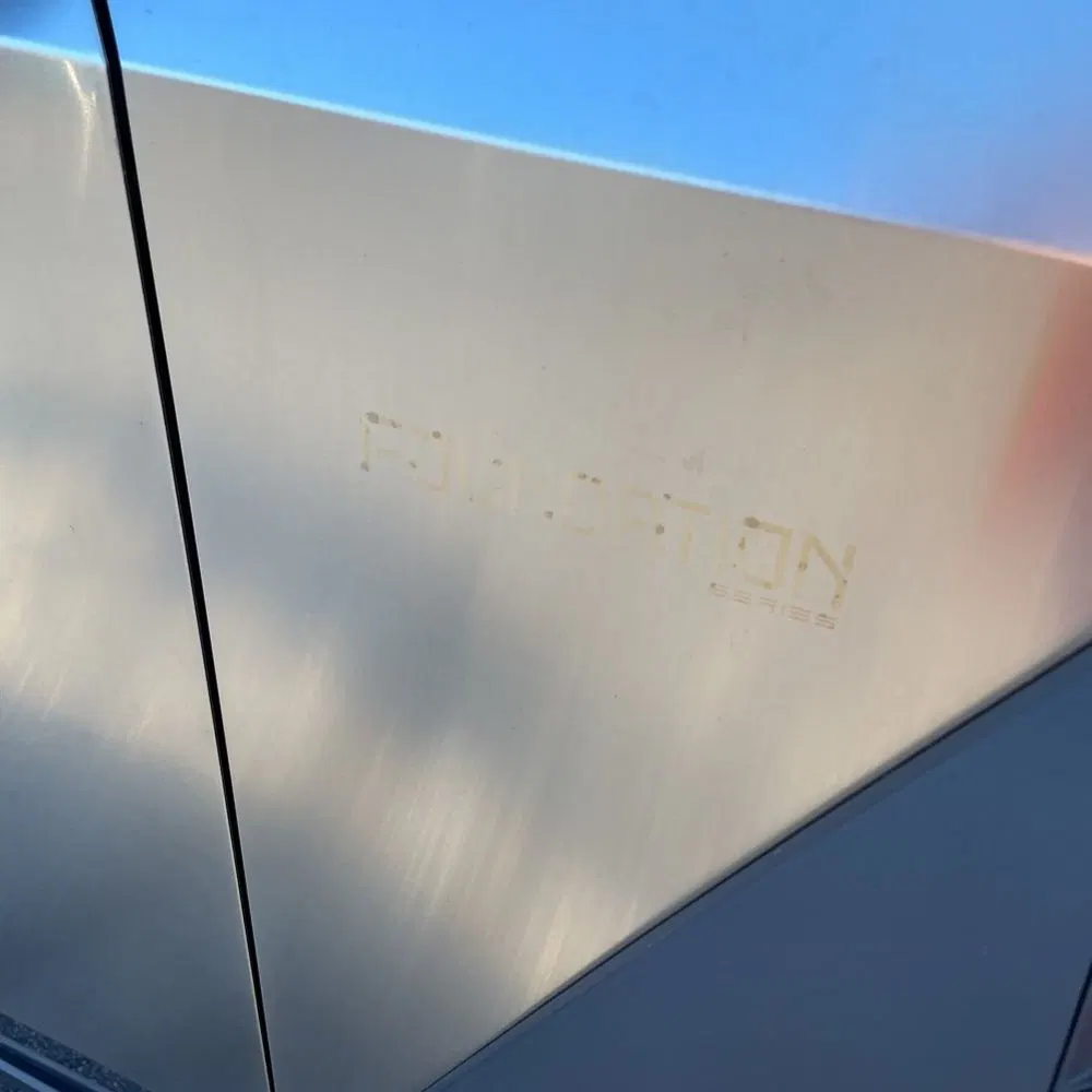 2024 Tesla Cybertruck Base
