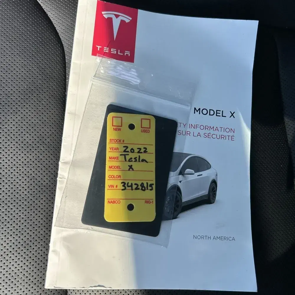 2022 Tesla Model X Plaid
