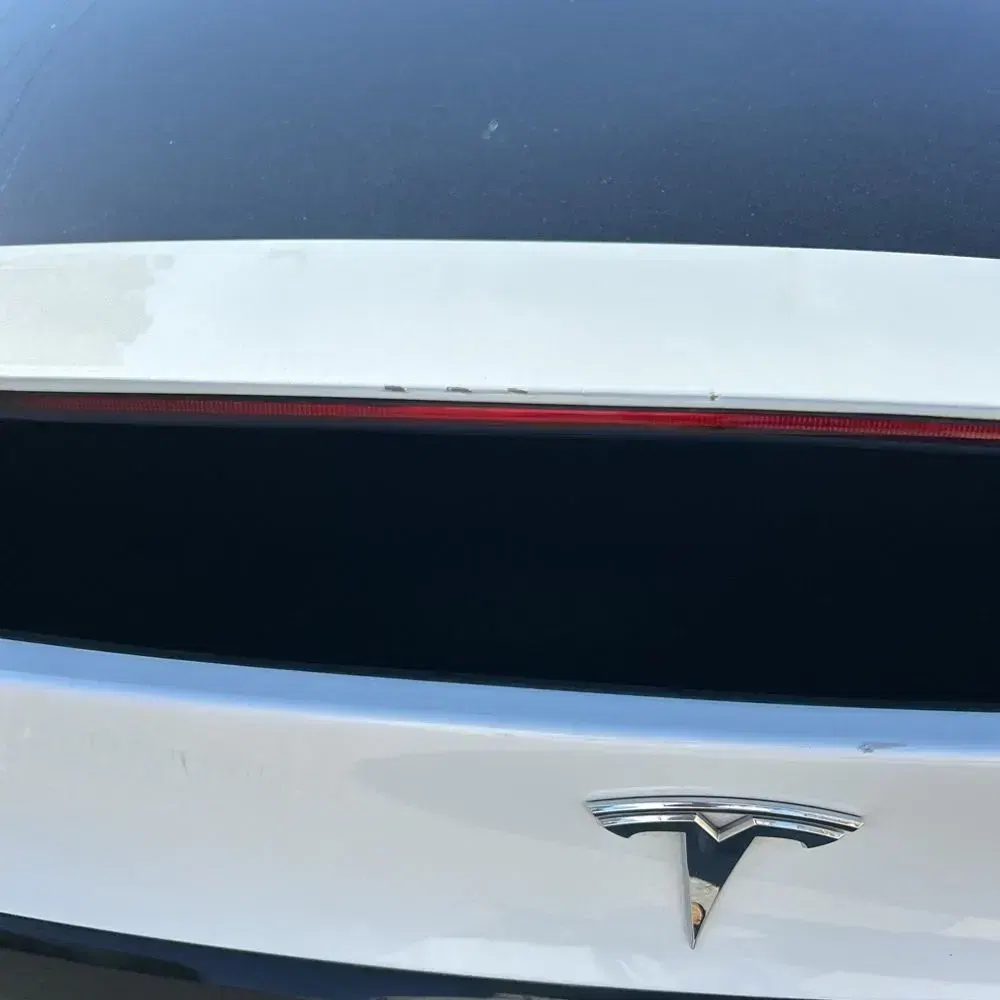2022 Tesla Model X Plaid