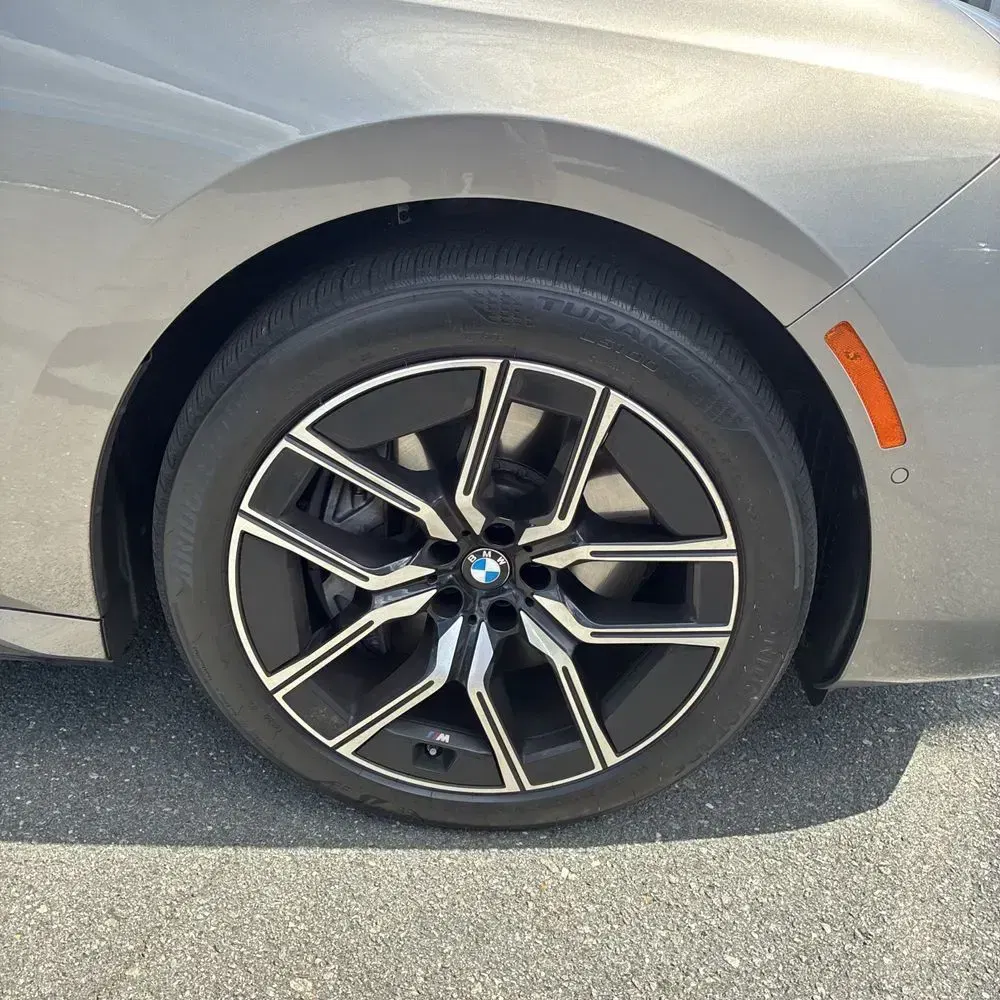 2025 BMW 7-Series 760i xDrive