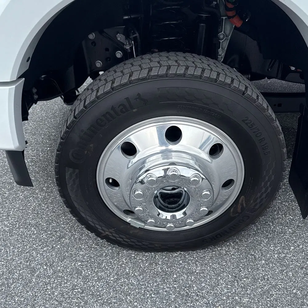 2025 Ford F-450 Super Duty Lariat