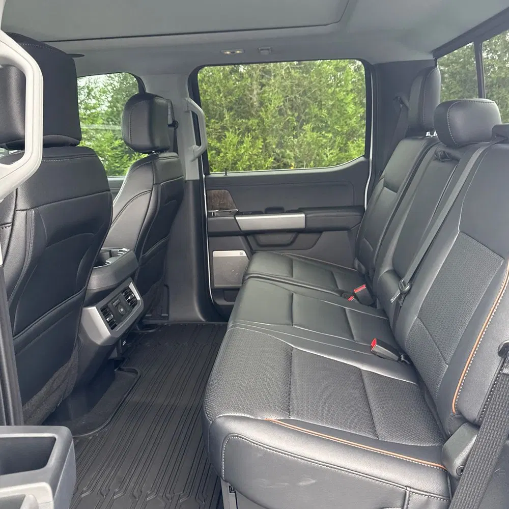 2025 Ford F-450 Super Duty Lariat