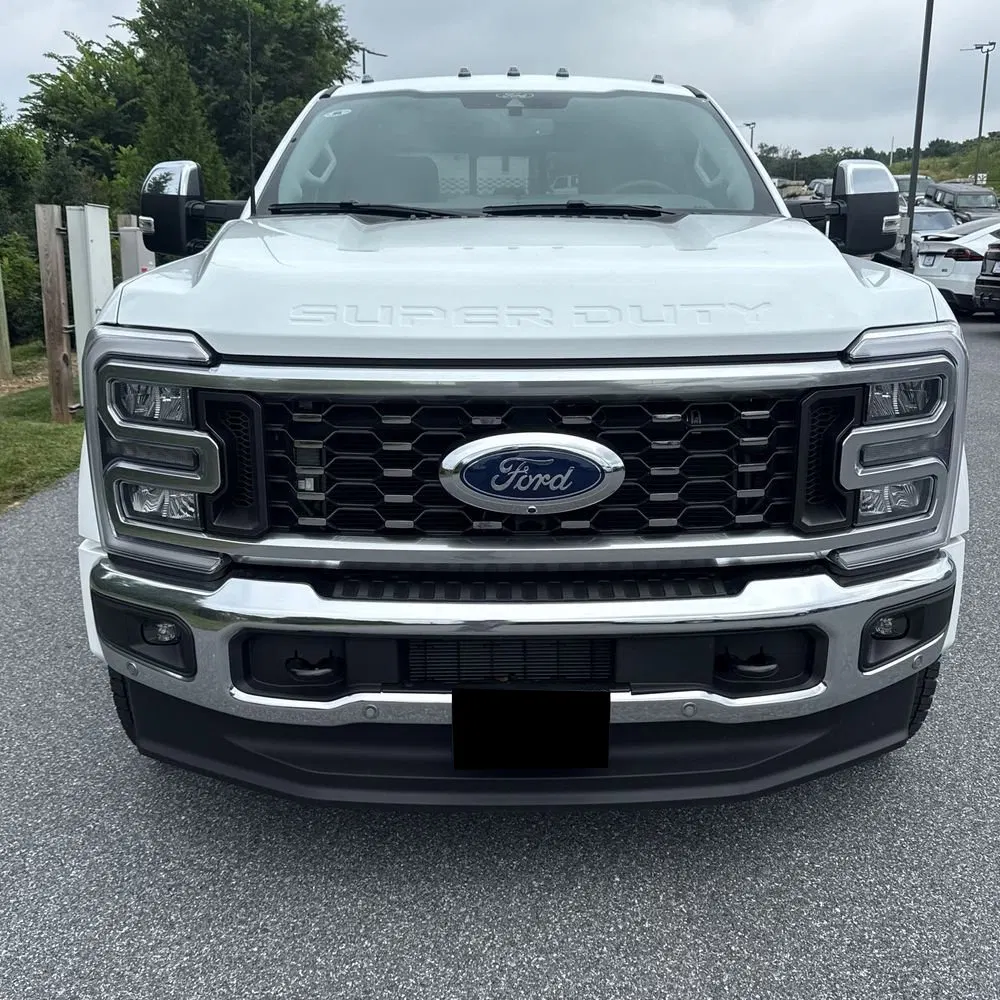 2025 Ford F-450 Super Duty Lariat
