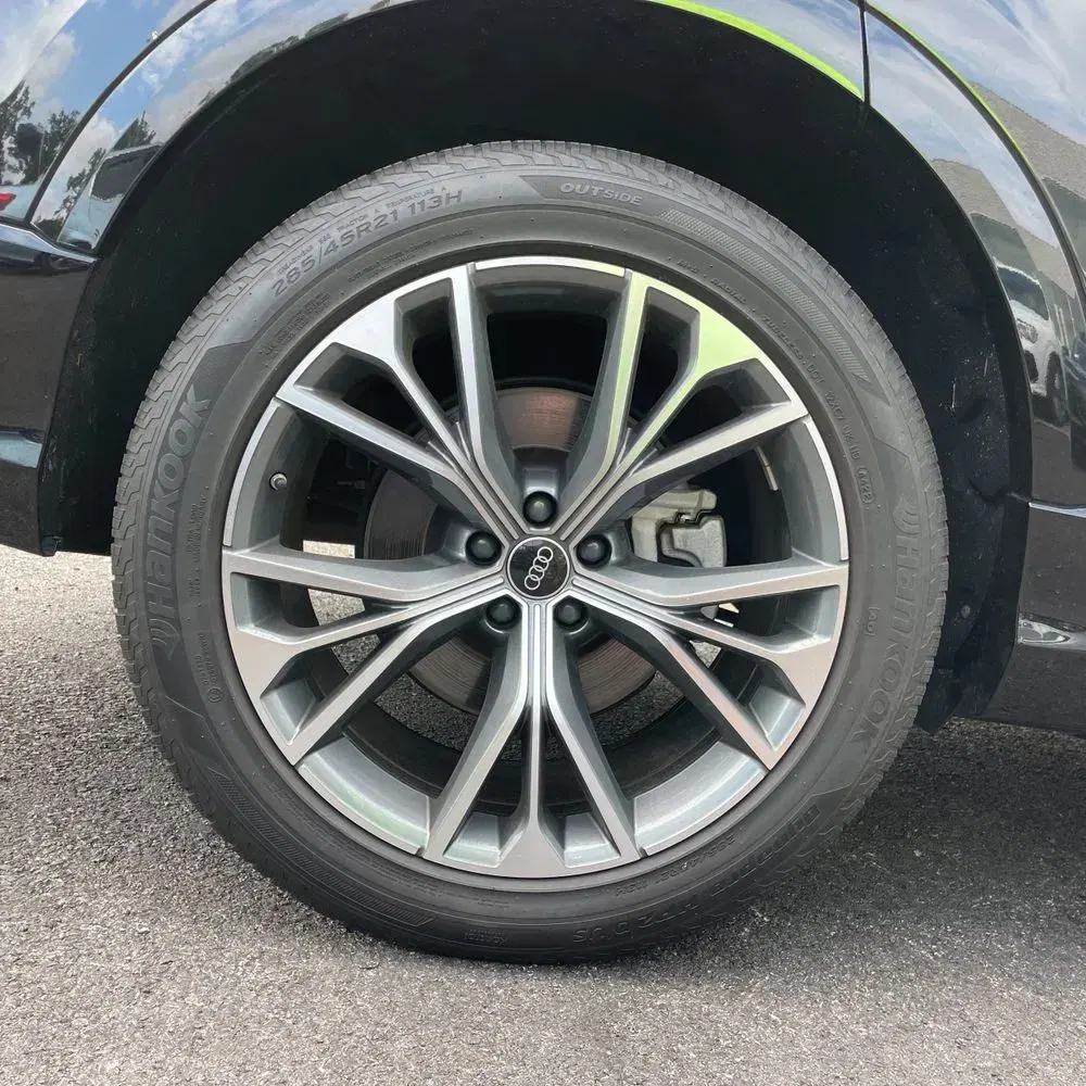 2023 Audi Q8 Premium Plus 55 TFSI