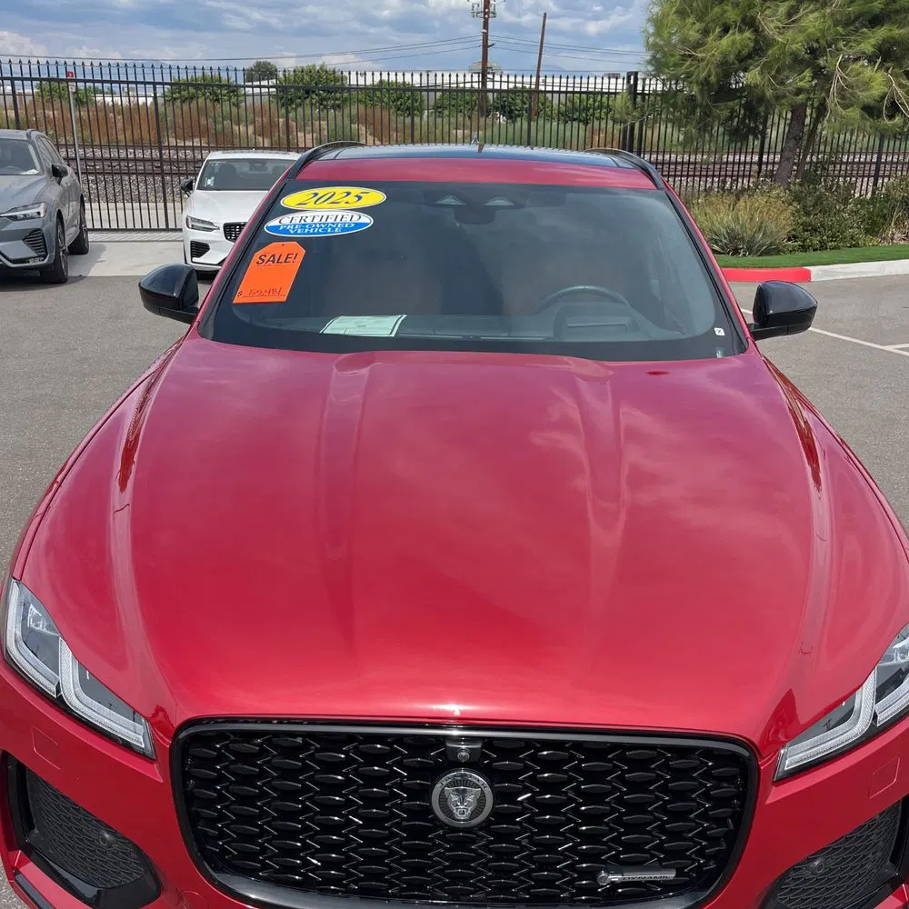 2025 Jaguar F-Pace P400 R-Dynamic S
