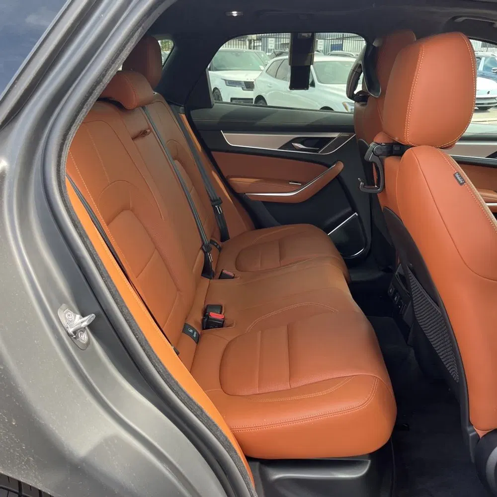 2025 Jaguar F-Pace P400 R-Dynamic S