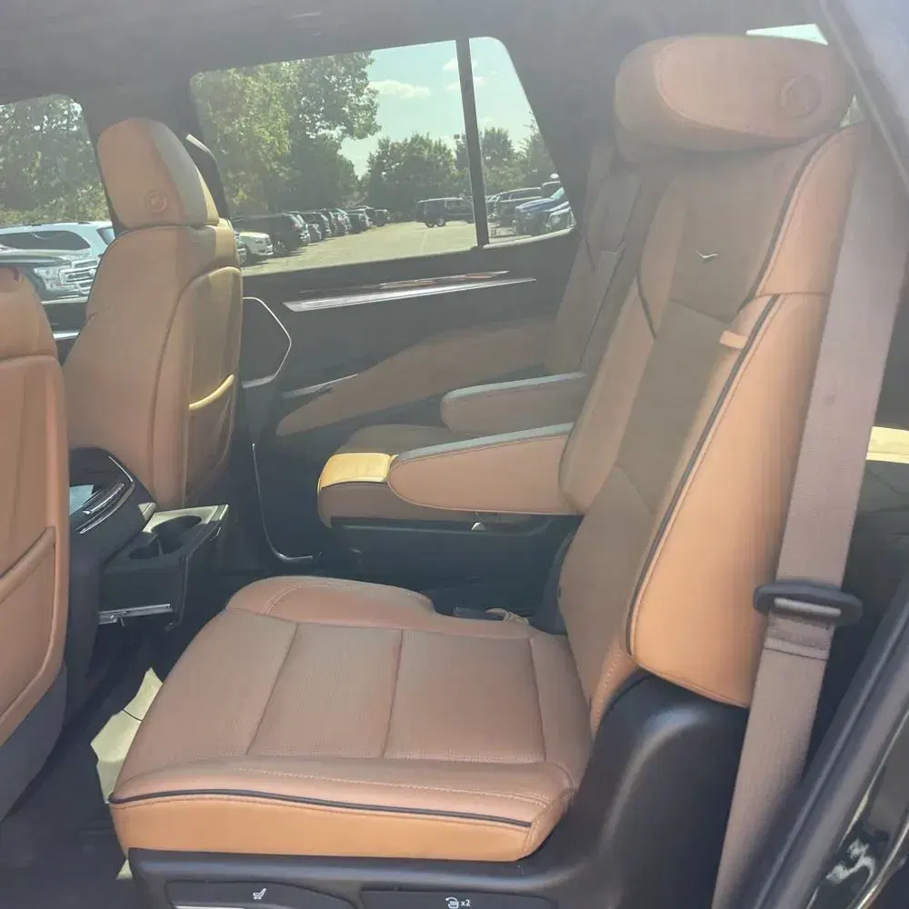 2025 Cadillac Escalade Premium Luxury