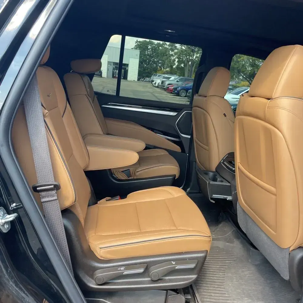2025 Cadillac Escalade Premium Luxury
