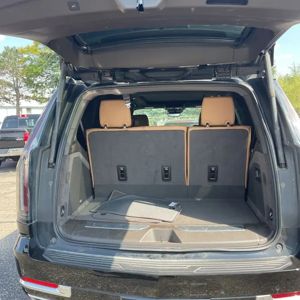 2025 Cadillac Escalade Premium Luxury
