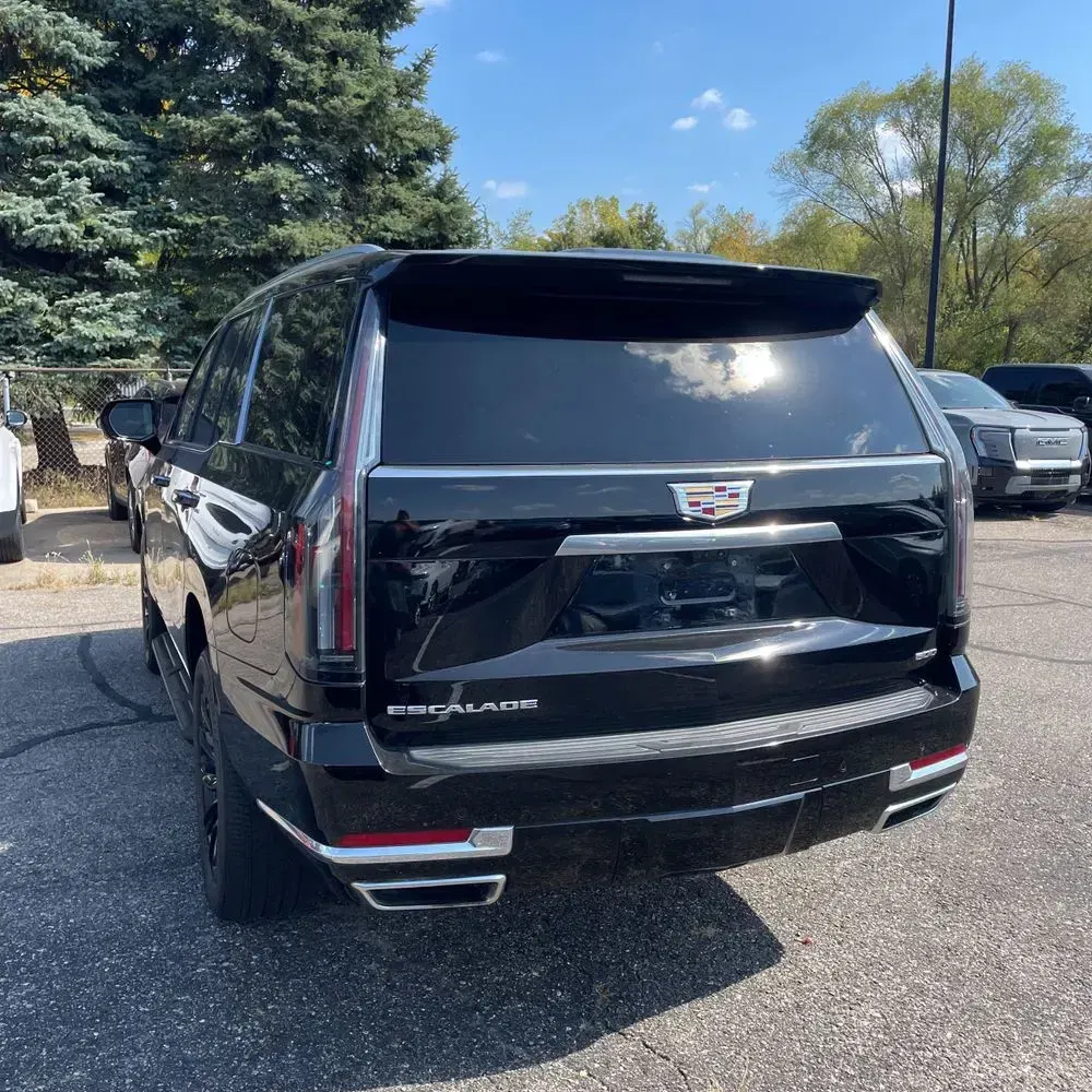 2025 Cadillac Escalade Premium Luxury