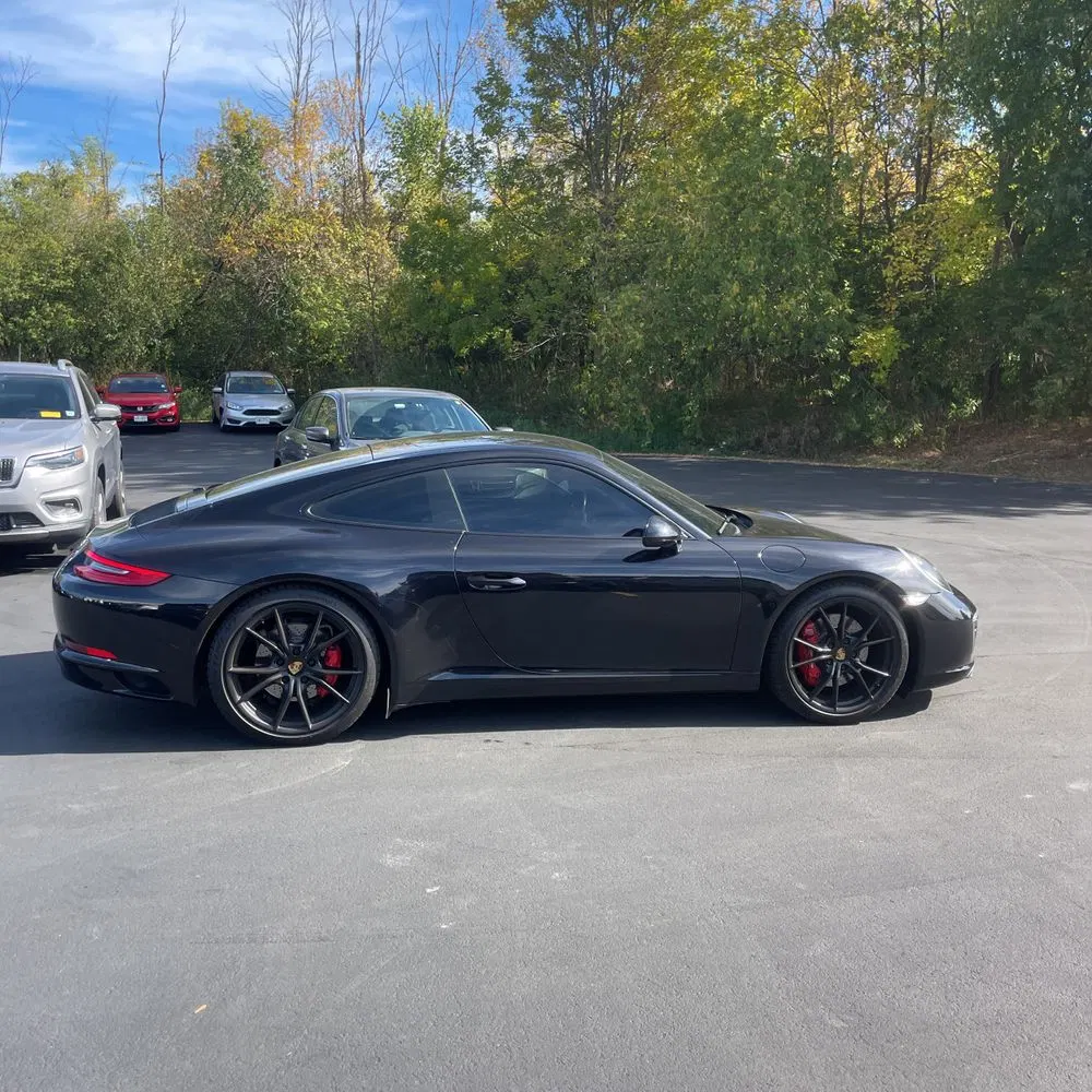 2019 Porsche 911 Carrera S