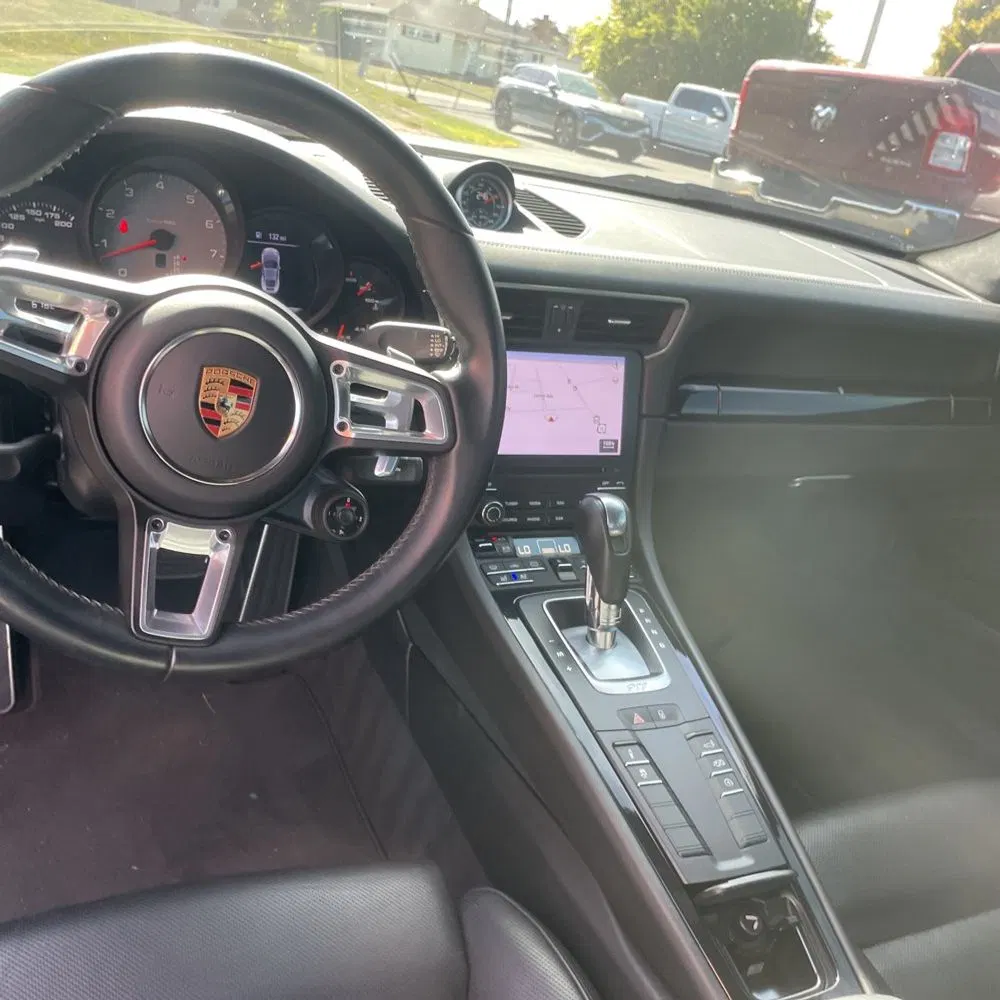 2019 Porsche 911 Carrera S