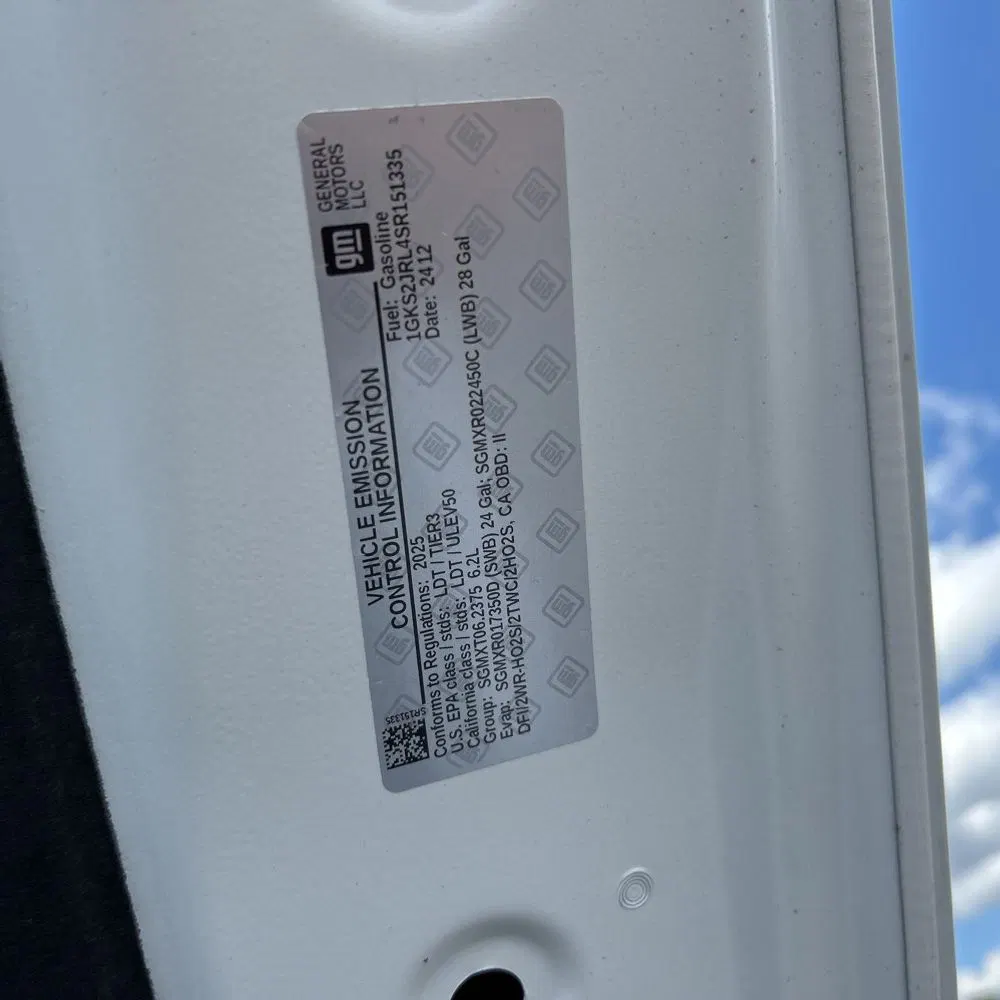 2025 GMC Yukon XL Denali