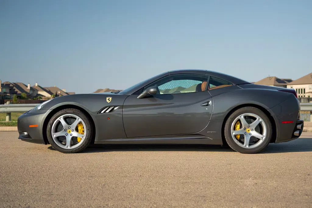 2010 Ferrari California