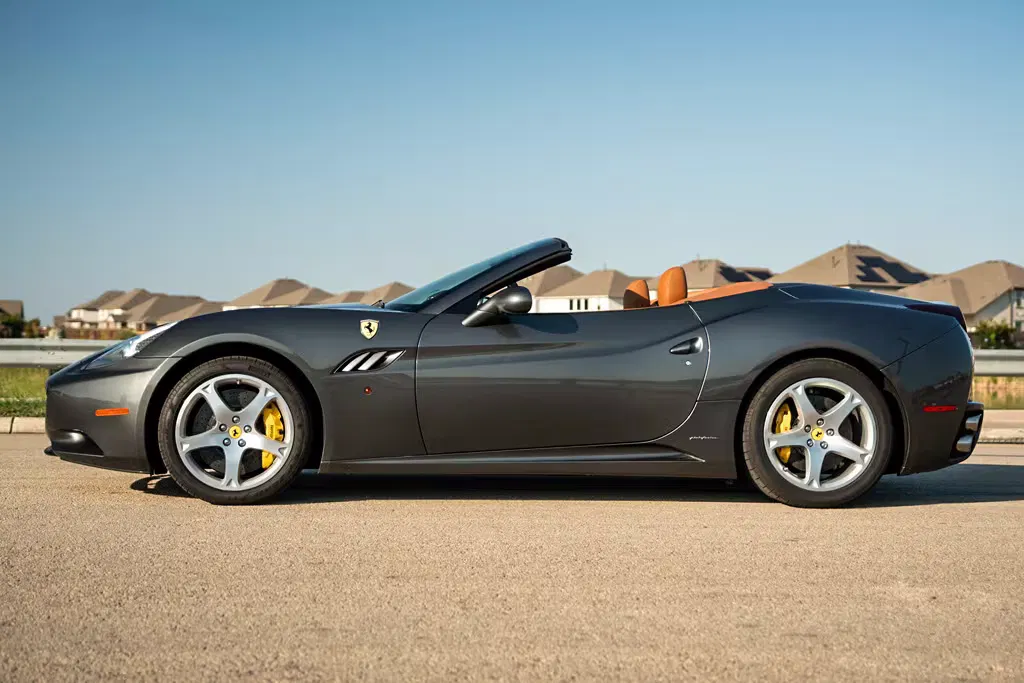 2010 Ferrari California