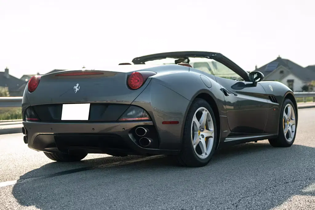 2010 Ferrari California