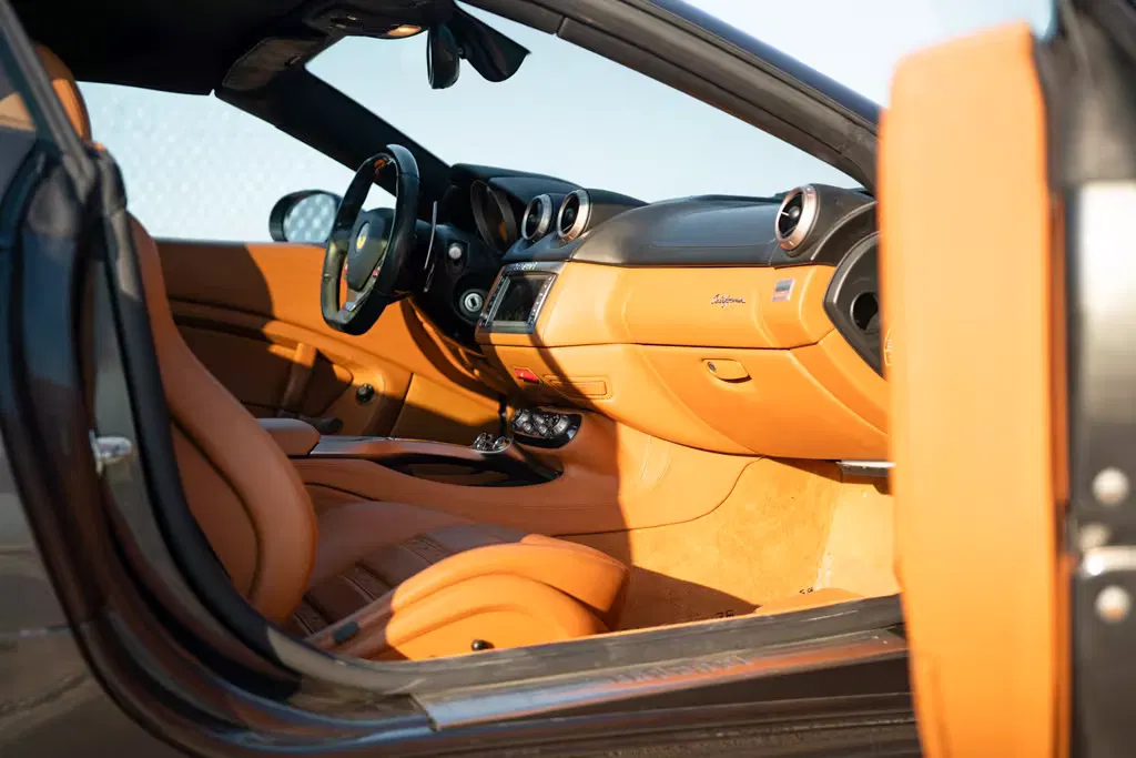 2010 Ferrari California