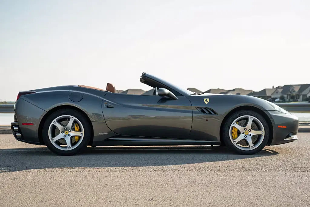 2010 Ferrari California