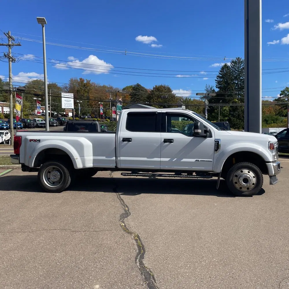 2022 Ford F-450 Super Duty XLT