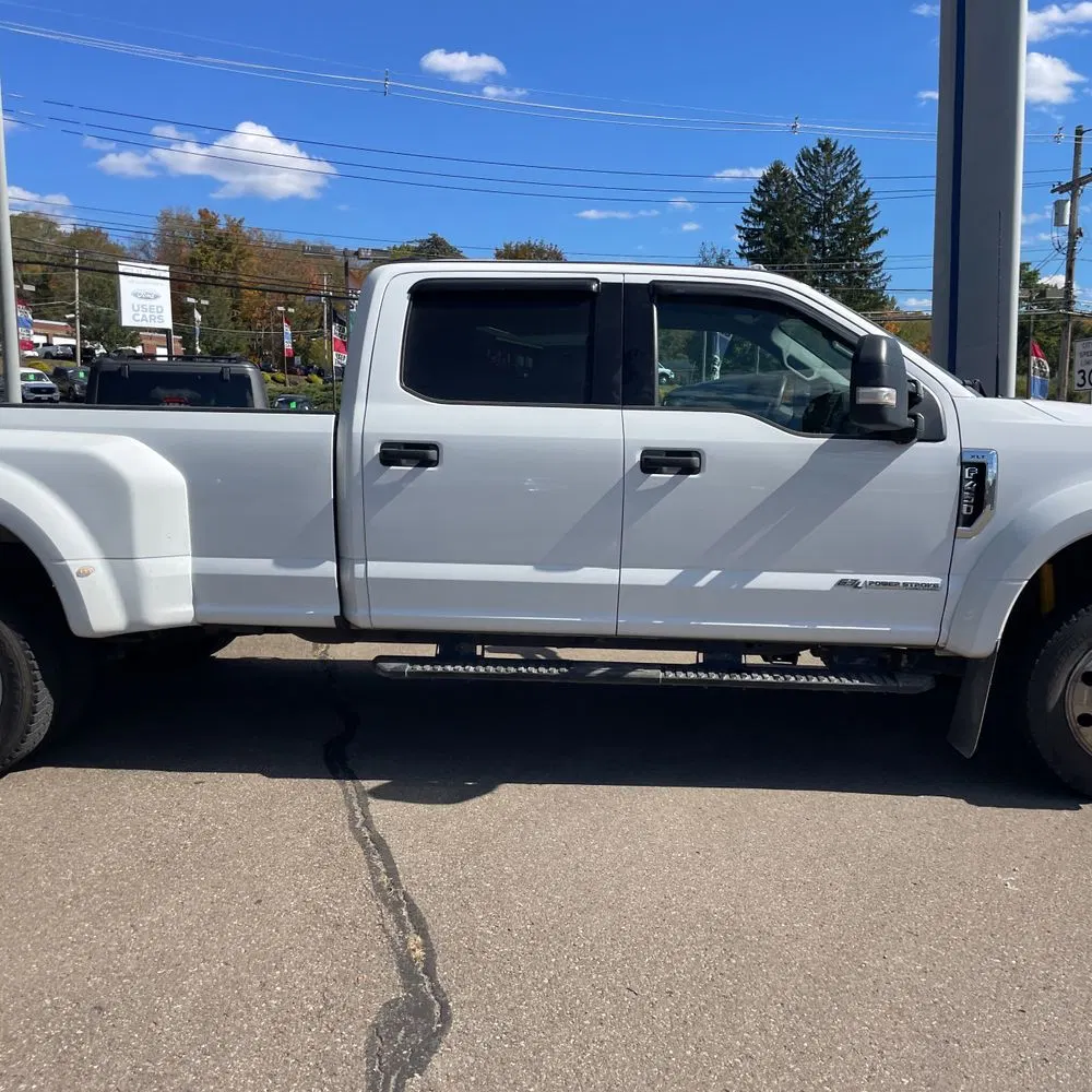 2022 Ford F-450 Super Duty XLT