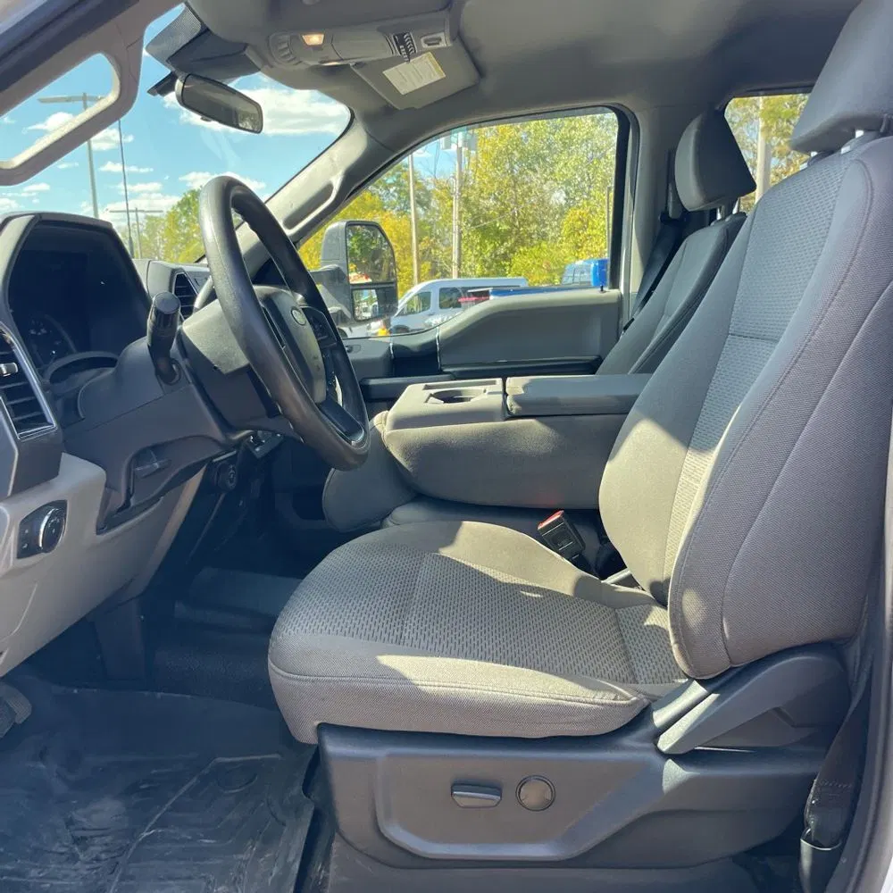 2022 Ford F-450 Super Duty XLT