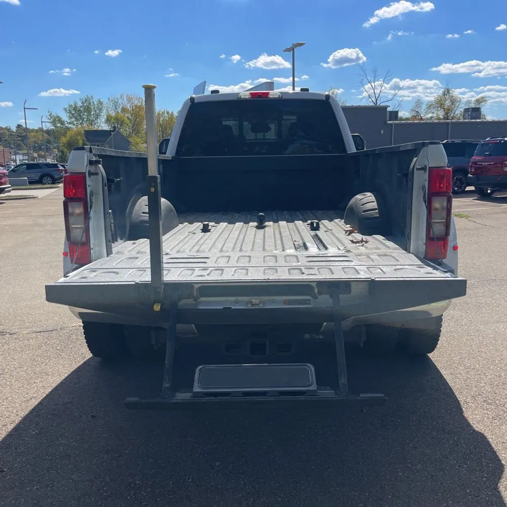 2022 Ford F-450 Super Duty XLT