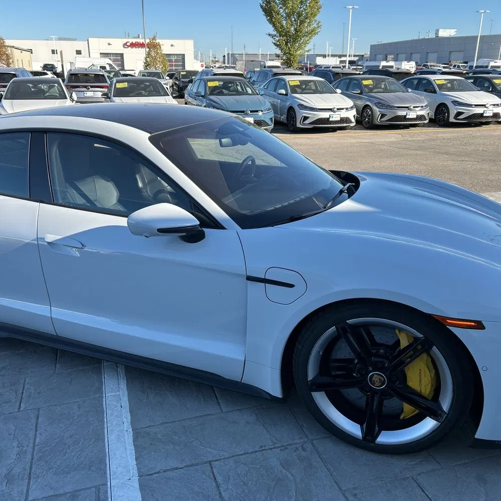 2020 Porsche Taycan Turbo S