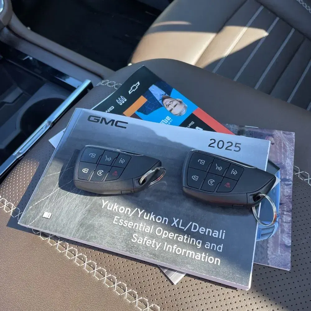 2025 GMC Yukon XL Denali Ultimate
