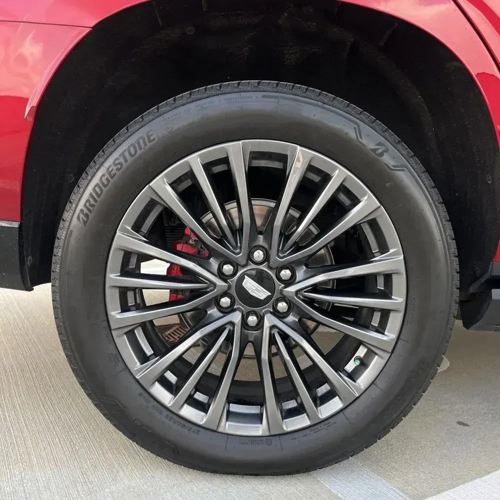 2023 Cadillac Escalade-V Base